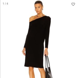 Norma Kamali Long Sleeve Drop Shoulder Dress in Black. NWT size Large